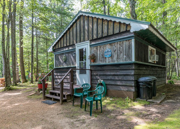 Horsehead Lake Cabins